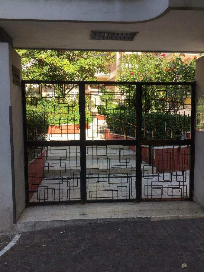 Fabio Room Cercola Exterior photo